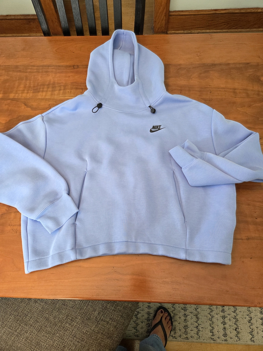 Woman's Nike Sportswear Oversized Tech Fleece Croped